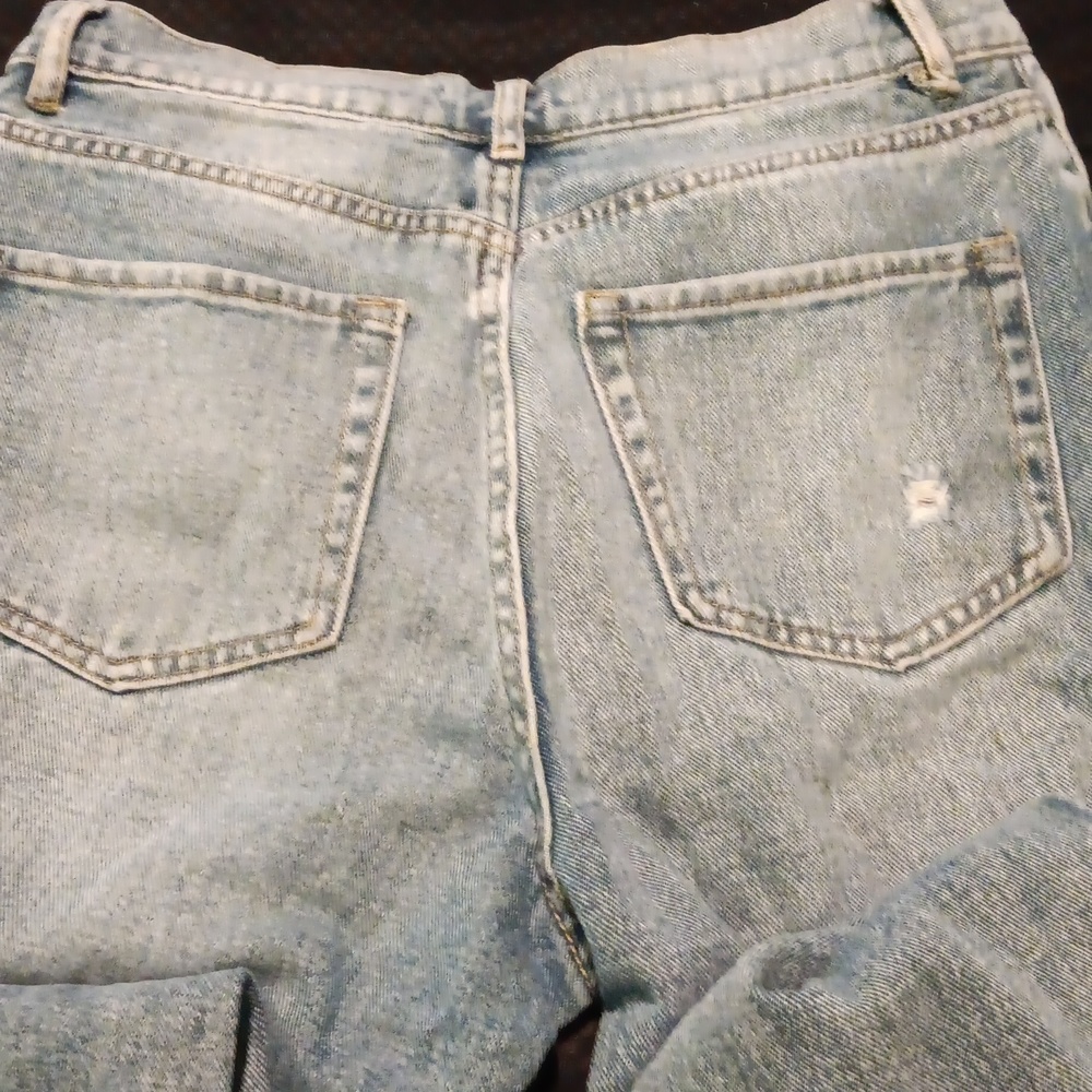 Jeans - Picture 3 of 3